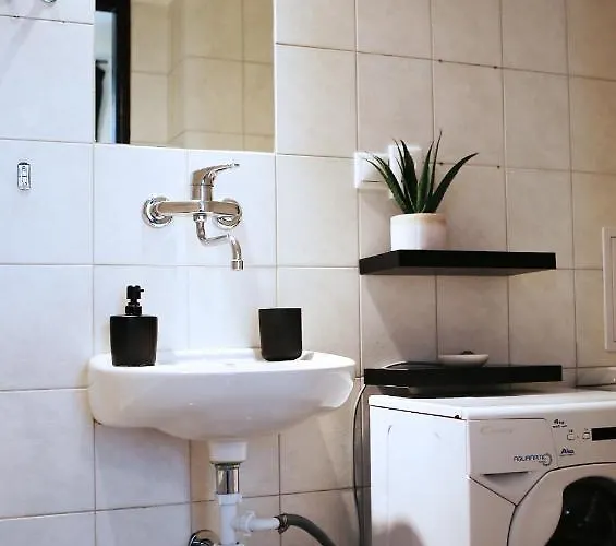 Cozy In The Middle Of *