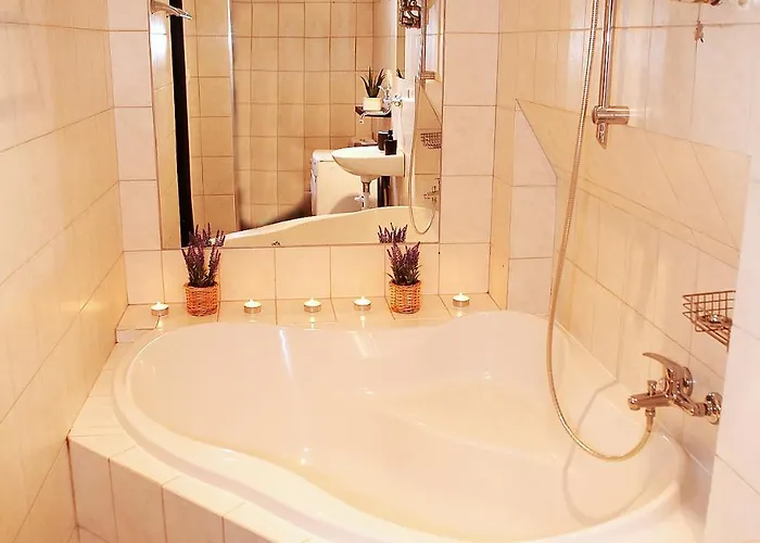 Cozy In The Middle Of