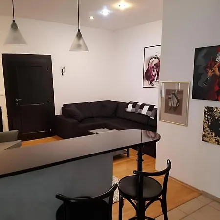 Apartamento Cozy In The Middle Of