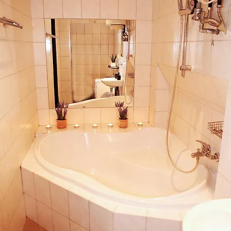 Cozy In The Middle Of